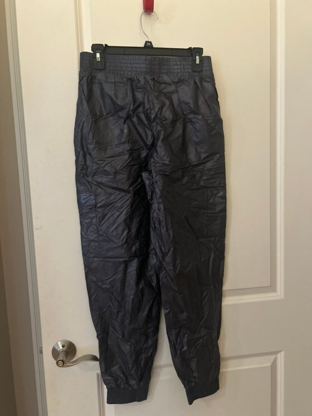Pants - Picture 3 of 4